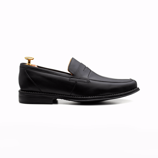 The sandro moscoloni stuart penny loafer men's shoe in black in a gif that shows it in all angles